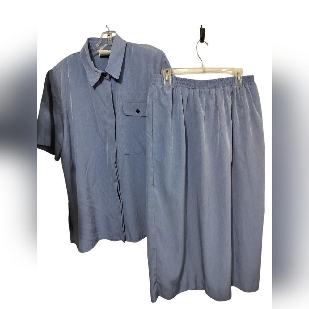 2826) Vintage Stephanie Thomas Sport 2 pcs Blue Skirt set Top (14) Skirt (18)